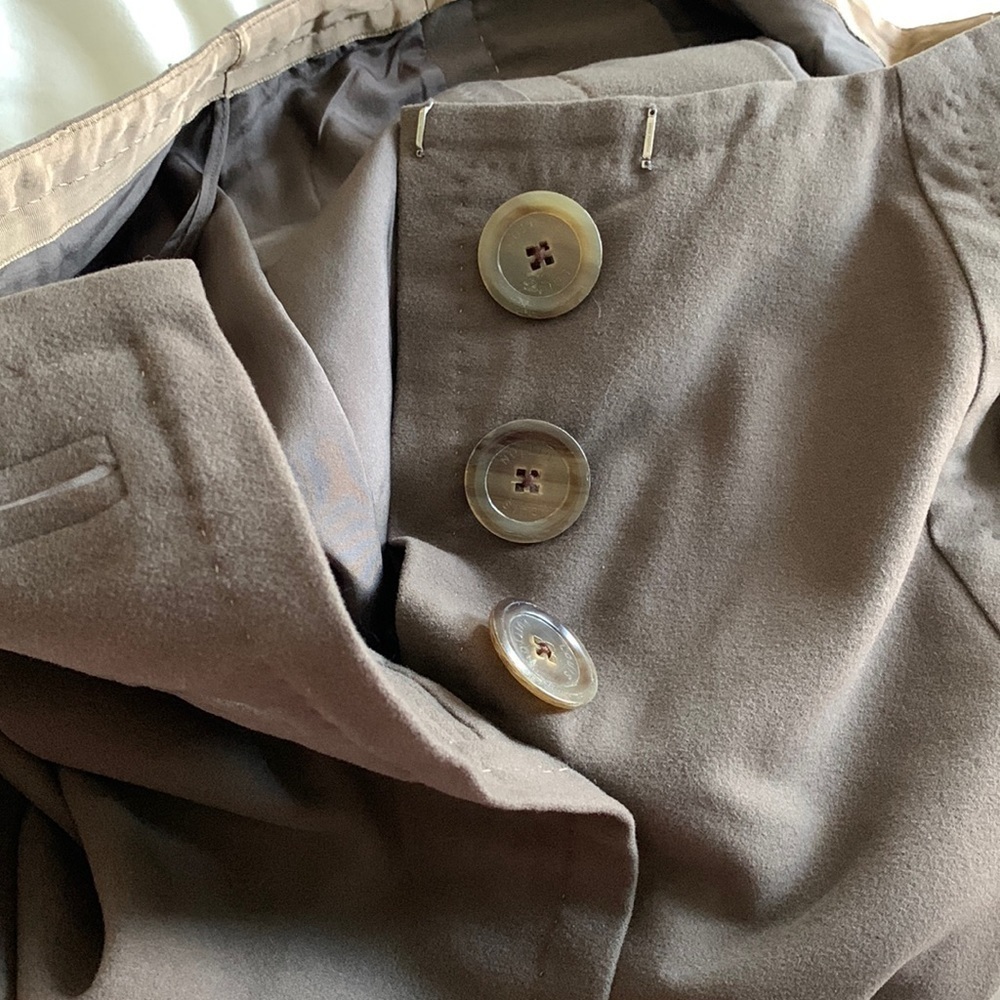 Louis Vuitton Button Down Skirt Size 42 - Picture 9 of 17